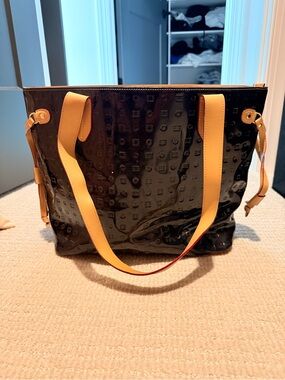 Arcadia Vintage Black Patent Tote